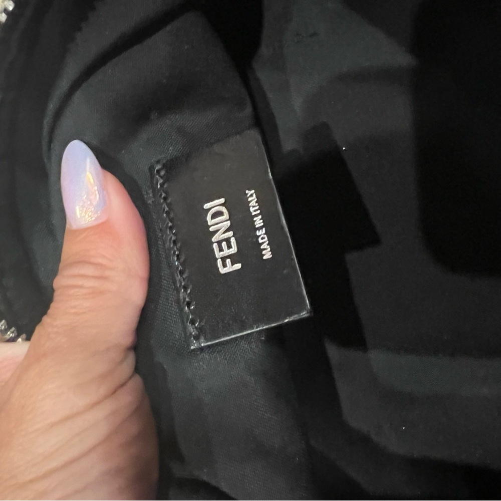 Fendi FF, Embossed fabric bag with leather accents - Picture 8 of 10